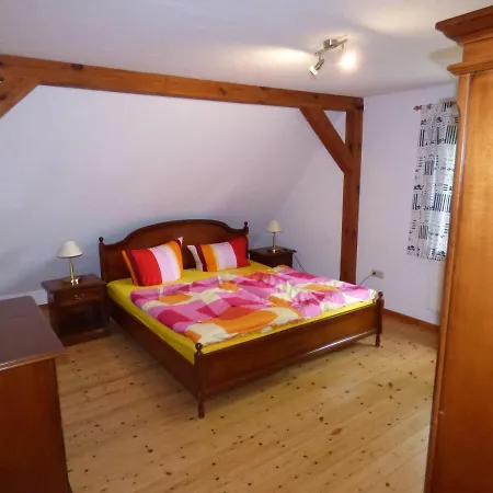Ferienwohnung-beim-doktor-wohnung-3 Lejlighed Poseritz